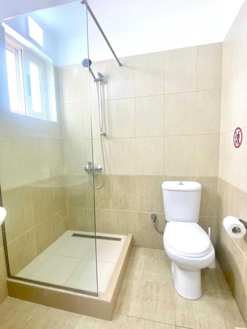 Foti Rooms Himare Bagian luar foto