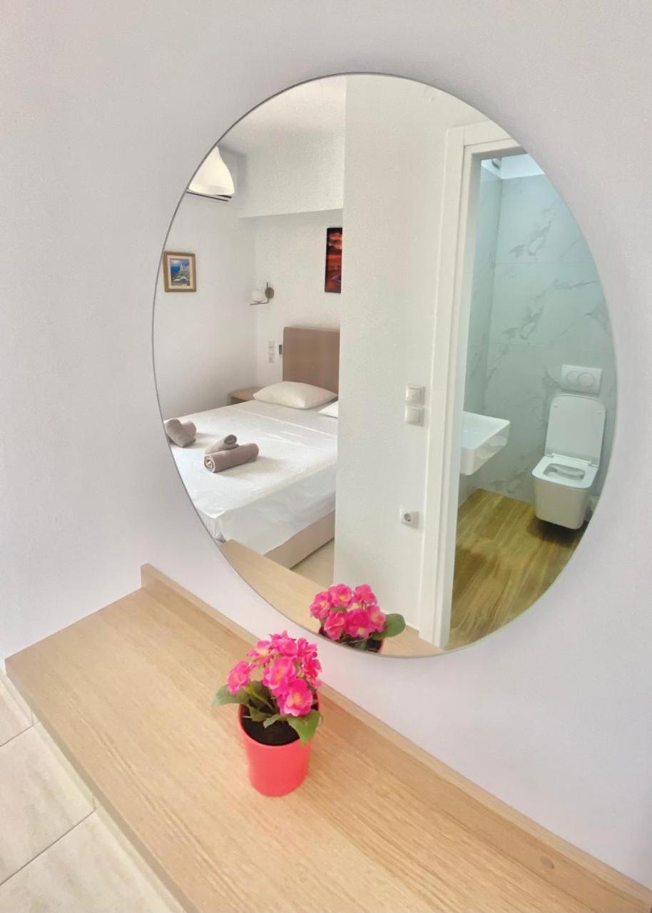 Foti Rooms Himare Bagian luar foto