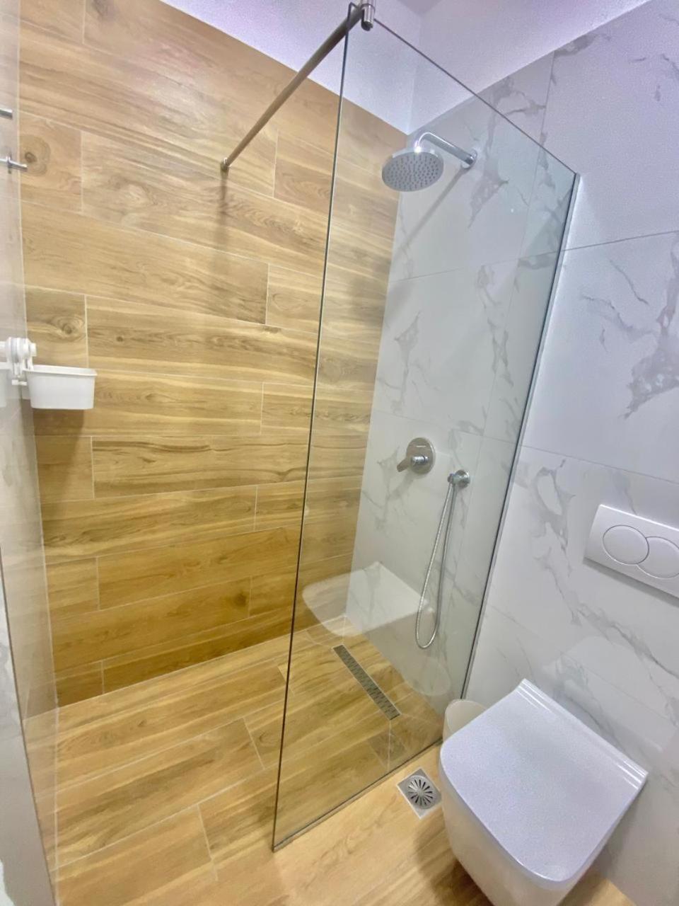 Foti Rooms Himare Bagian luar foto
