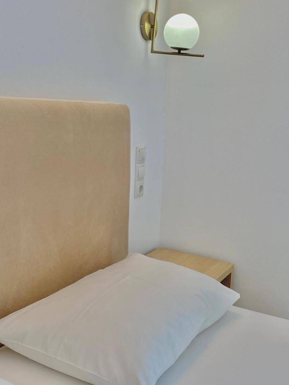 Foti Rooms Himare Bagian luar foto