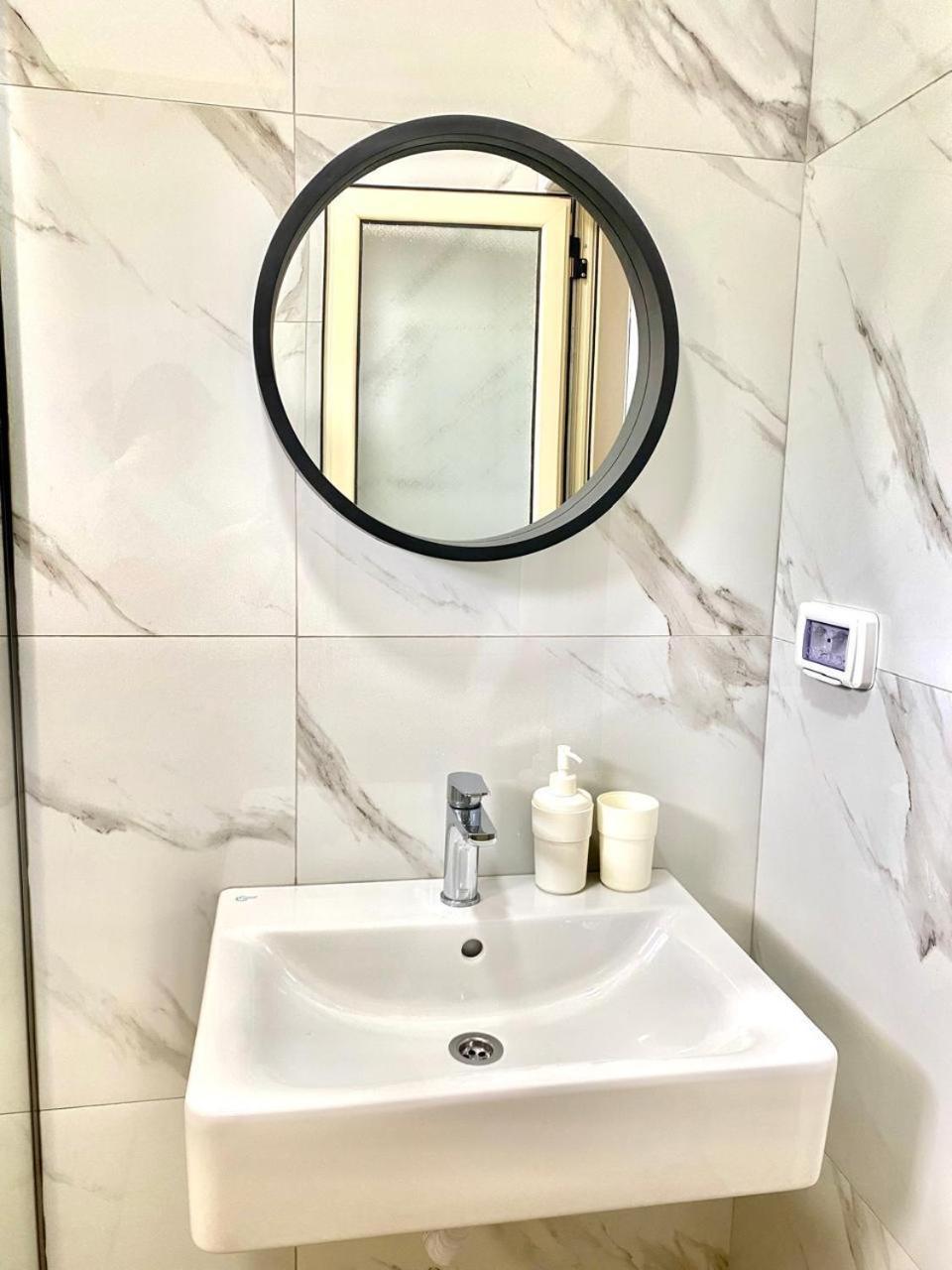 Foti Rooms Himare Bagian luar foto