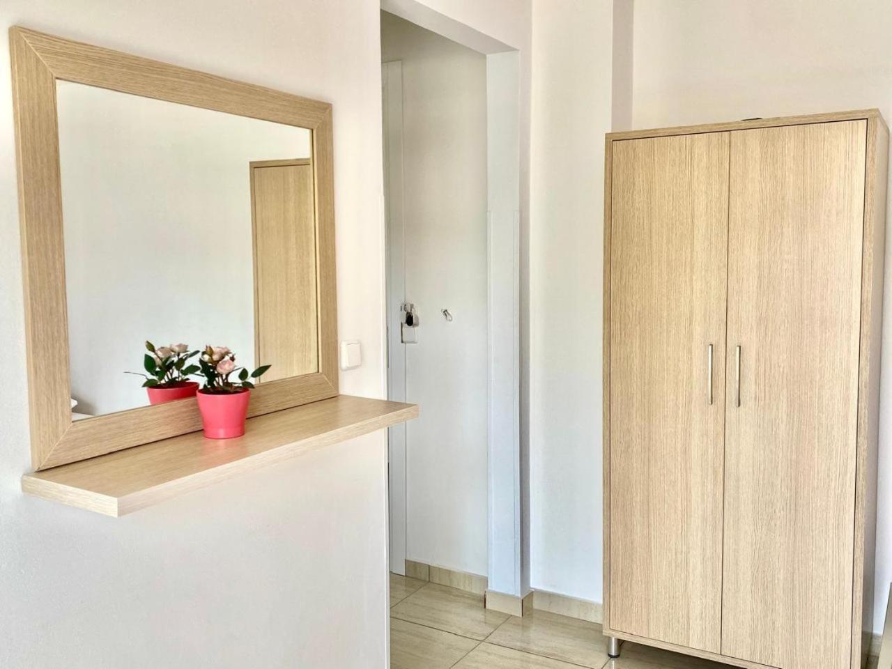 Foti Rooms Himare Bagian luar foto
